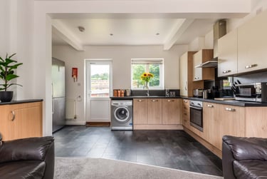 5 bed house, Colbourne avenue, Near university, Brighton, BN24GE - Image 4