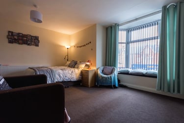 8 bed house, Borough Road, Near university, Middlesbrough, TS13AT - Image 3