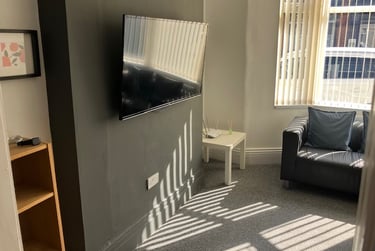 11 bed house, Baker Street, Near university, Middlesbrough, TS12LH - Image 6