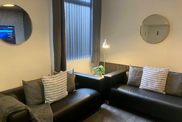6 bed house, Albert Road, Near university, Middlesbrough, TS12PS - Image 2