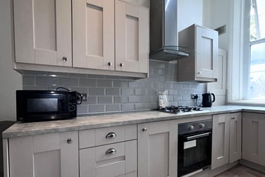 5 bed flat, Leece Street, City Centre, Liverpool, L12TR - Image 1