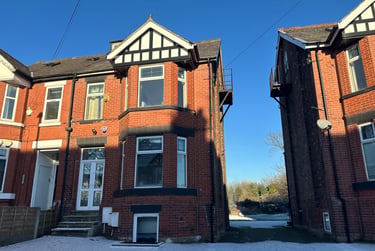 2 bed flat, Granville Road, Fallowfield, Manchester, M146AE - Image 4
