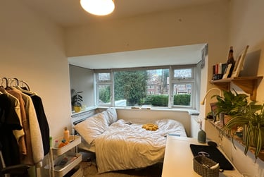 8 bed house, Goulden Road, West Didsbury, Manchester, M204YF - Image 1