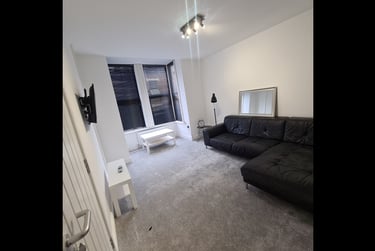 2 bed flat, Woodhouse, Rampart Road, Leeds, LS62LE - Image 1