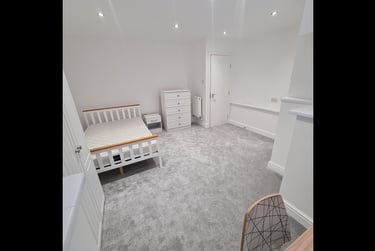 2 bed flat, Woodhouse, Rampart Road, Leeds, LS62LE - Image 8