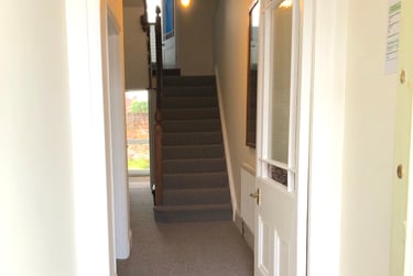 6 bed house, St James Rd, St james, Exeter, EX46PU - Image 2