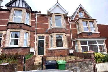 5 bed house, Monkswell rd, Mount pleasant, Exeter, EX47AX - Image 1