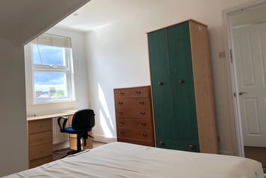 6 bed house, St James Rd, St james, Exeter, EX46PU - Image 13