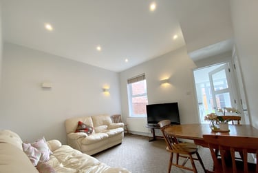 4 bed house, Monks rd, Mount pleasant, Exeter, EX47BQ - Image 2