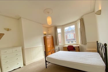 5 bed house, Monkswell rd, Mount pleasant, Exeter, EX47AX - Image 5