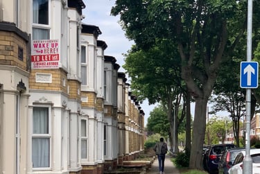 7 bed house, Auckland avenue, Near university, Hull, HU67SE - Image 1