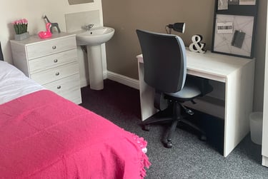 5 bed house, Goddard Avenue, Newland, Hull, HU52AN - Image 11