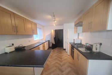 6 bed house, 508 Beverley Road, Beverley road, Hull, HU51NA - Image 1