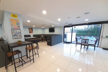 14 bed house, Crendon Street, Buckinghamshire, High wycombe, HP136LS - Image 5