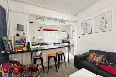 5 bed house, Newdigate Road, Arboretum, Nottingham, NG74FB - Image 2