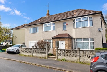 6 bed house, Hunters way, Filton, Bristol, BS347EW - Image 1