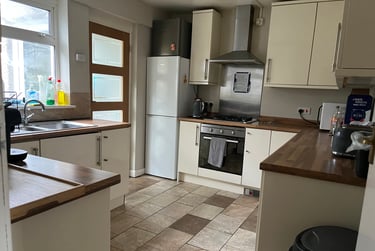 6 bed house, Hunters way, Filton, Bristol, BS347EW - Image 3