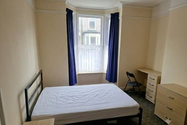 4 bed house, Fountayne Street, Clifton, York, YO318HL - Image 2
