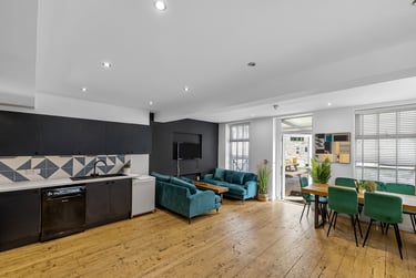 10 bed house, Alma Road, City Centre, Plymouth, PL34HB - Image 1
