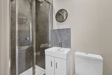 9 bed house, North Hill, Plymouth, PL46JT - Image 3