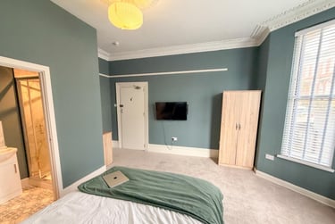 6 bed house, Hillside Avenue, Mutley, Plymouth, PL46PR - Image 6