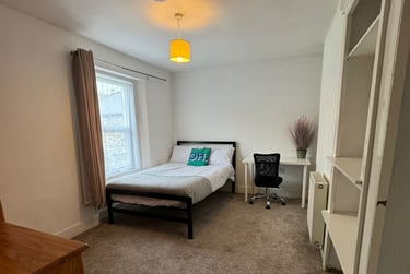 5 bed house, Alexandra Road, Mutley, Plymouth, PL47JR - Image 3