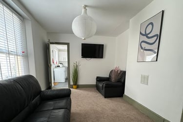 5 bed house, Chaddlewood Avenue, Lipson, Plymouth, PL48RF - Image 3