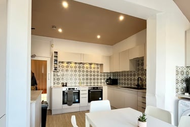 8 bed house, North Road East, North Hill, Plymouth, PL46AW - Image 3