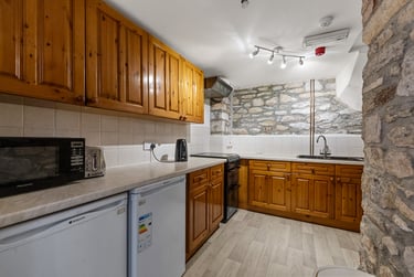 2 bed flat, Hillside Avenue, North Hill, Plymouth, PL46PR - Image 5