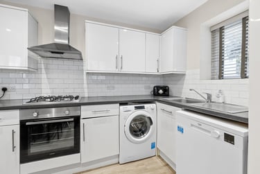 5 bed house, Beaumont Place, St Judes, Plymouth, PL48EA - Image 4