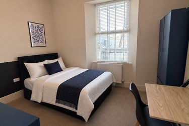 9 bed house, North Hill, Plymouth, PL46JT - Image 4