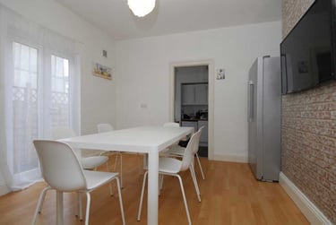 6 bed house, Beechwood Avenue, North Hill, Plymouth, PL46PW - Image 3