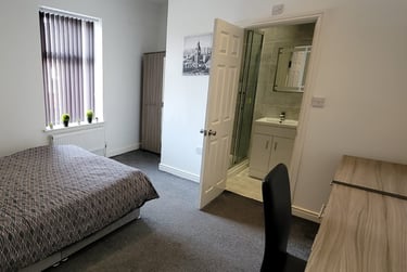 5 bed house, Ashford Street, Shelton, Stoke, ST42EN - Image 12