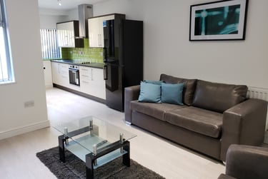 4 bed house, Seaford Street, Shelton, Stoke, ST42EU - Image 1