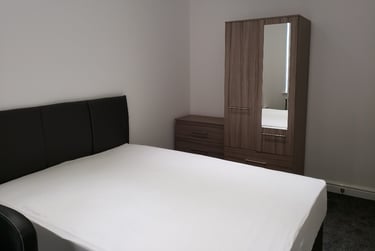 4 bed house, Seaford Street, Shelton, Stoke, ST42EU - Image 6
