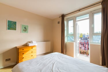 4 bed flat, Margravine Road, Hammersmith, London, W68LR - Image 4