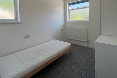 6 bed house, Gunnersbury Avenue, Acton, London, W38LD - Image 6