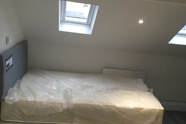 1 bed studio, Aintree Crescent, Barkingside, London, IG62HD - Image 1