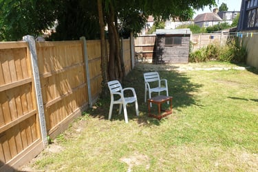 1 bed studio, Aintree Crescent, Barkingside, London, IG62HD - Image 13