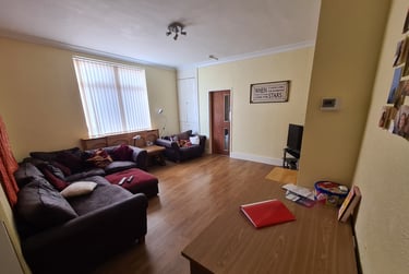 6 bed house, Kensington Road, Linthorpe Village, Middlesbrough, TS56AN - Image 1