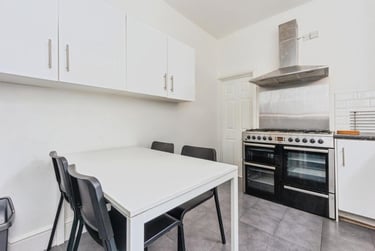 4 bed house, Furness Road, Fallowfield, Manchester, M146LX - Image 2