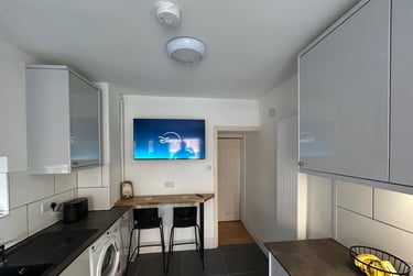 4 bed house, Monica Grove, Burnage, Manchester, M192BN - Image 1