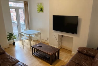 4 bed house, Monica Grove, Burnage, Manchester, M192BN - Image 5