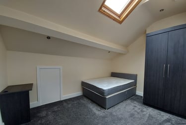 3 bed flat, Ribblesdale Place, City Centre, Preston, PR13NA - Image 3