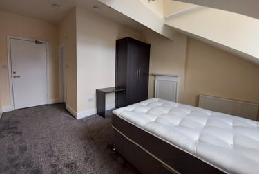 3 bed flat, Ribblesdale Place, City Centre, Preston, PR13NA - Image 5