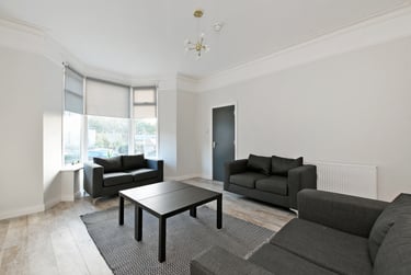 6 bed house, Granville Road, Heeley, Sheffield, S22RP - Image 2