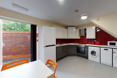 4 bed house, Evelyn Street, Fallowfield, Manchester, M146WF - Image 4