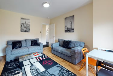 4 bed house, Mornington Crescent, Fallowfield, Manchester, M146DE - Image 2