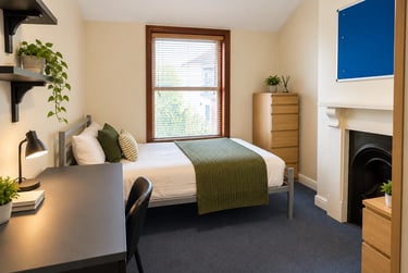 6 bed house, Dunalley Parade, Francis Close Hall, Cheltenham, GL504LU - Image 15
