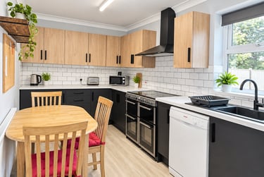 8 bed house, Charles Street, Near francis close campus, Cheltenham, GL519HH - Image 3